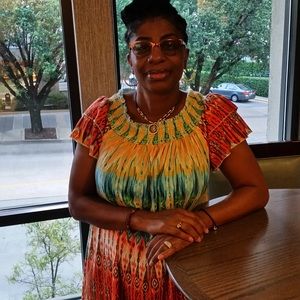 Meet your Posher, Vanessa